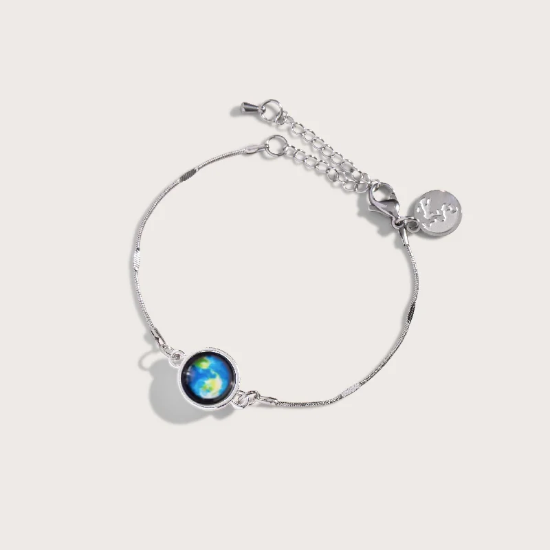 Earthglow Satellite Bracelet