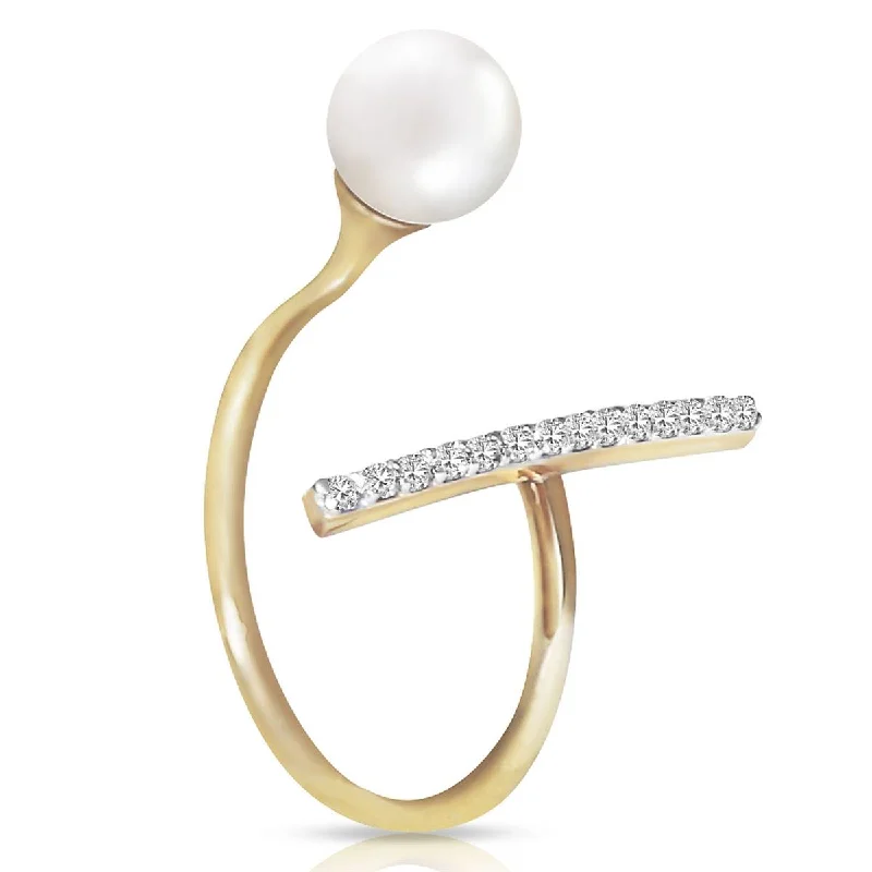 14K Solid Yellow Gold Diamond & Pearl Ring