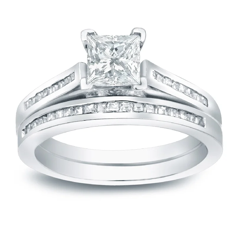 Auriya Platinum 1 1/2ctw Princess-cut Diamond Engagement Ring Set