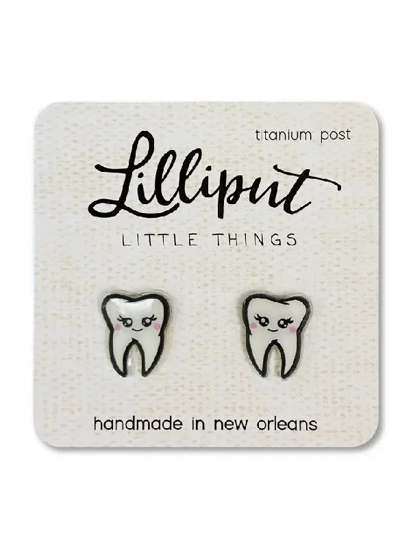 Cutesy Tooth Posts by Lilliput Little Things